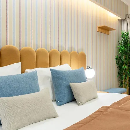 Apartment Designer Retreat- Newly Remodelled 1 Bedroom Lisbon